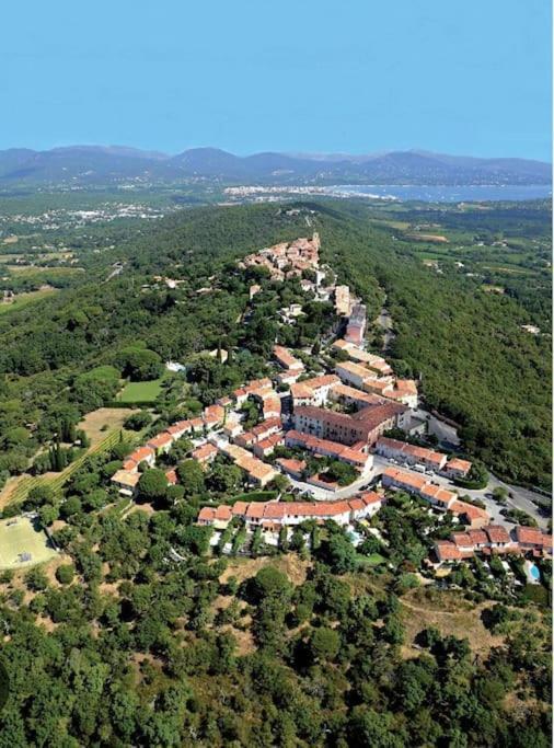 Proche St Tropez Refait A Neuf Bord De Plage Et Piscine Cogolin Buitenkant foto