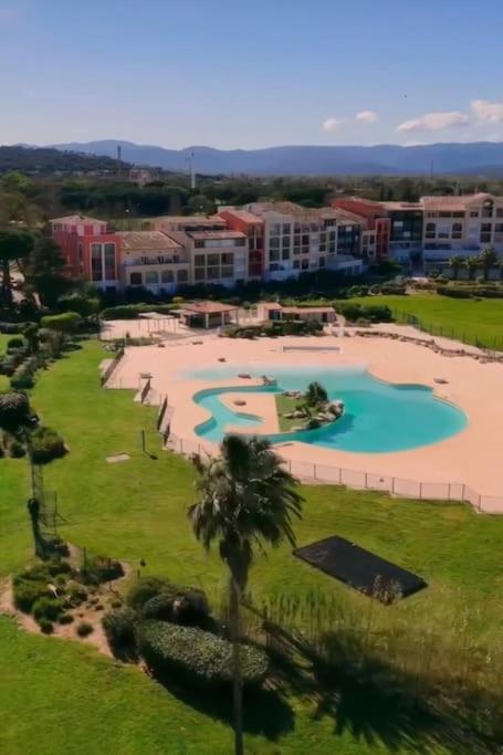 Proche St Tropez Refait A Neuf Bord De Plage Et Piscine Cogolin Buitenkant foto